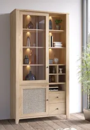 szeroka-witryna-z-szufladami-w-stylu-boho