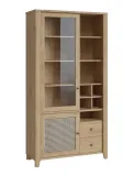 szeroka-witryna-z-szufladami-w-stylu-boho