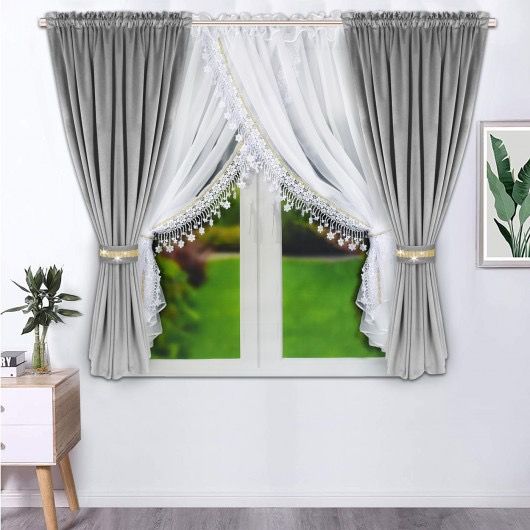 Zestaw dekoracyjny z zasłonami welurowymi, ozdobiony cyrkoniami i