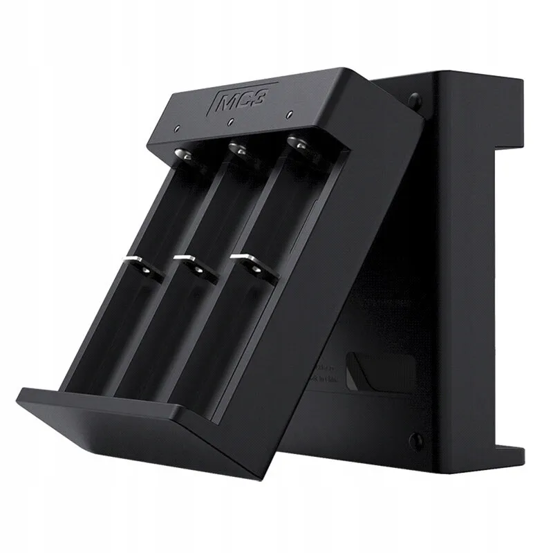 ladowarka-do-akumulatorow-18650-xtar-mc3