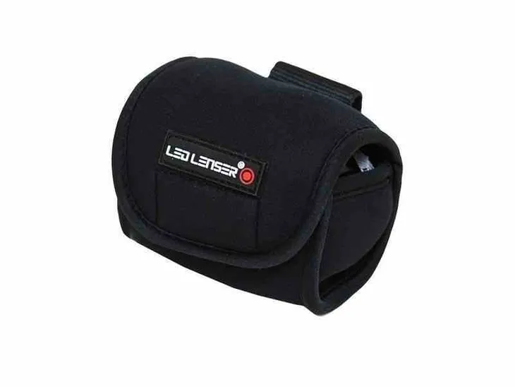latarka-ledlenser-h6r-stan-nowy
