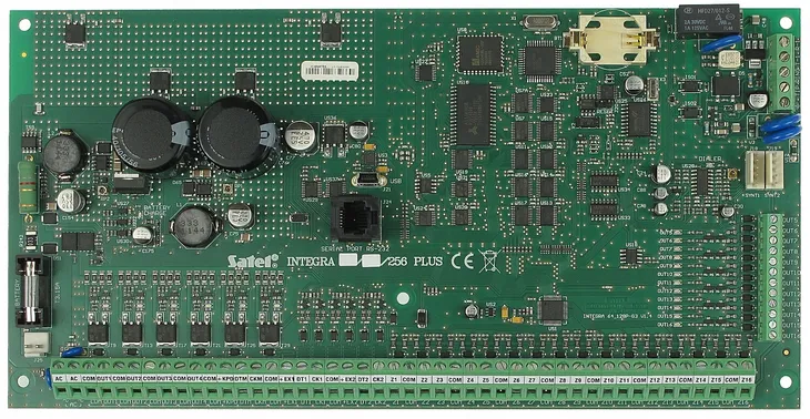 centrala-alarmowa-satel-integra-256-plus-certyfikat-ce