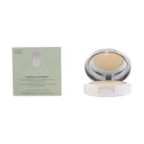 pudry-do-twarzy-redness-solutions-clinique