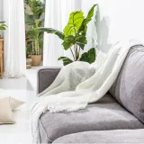 koc-127-x-152-cm-krem-stan-nowy