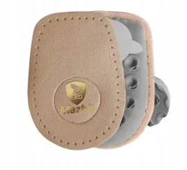 skorzane-wkladki-zapietki-do-butow-ostrog-r-38-40