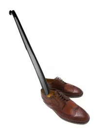 dluga-lyzka-do-butow-obuwia-plastikowa-czarna-60cm