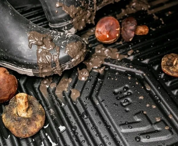 dywaniki-elastomerowe-ford-s-max-2006-2014-stan-nowy-numer-katalogowy-producenta-77425880