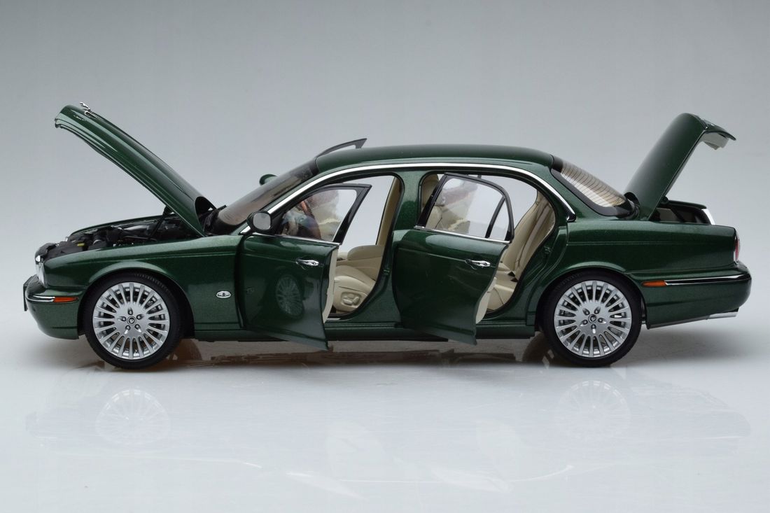 Jaguar XJ6 X350 Racing Green Almost Real 1/18 – 149768140 - ERLI.pl