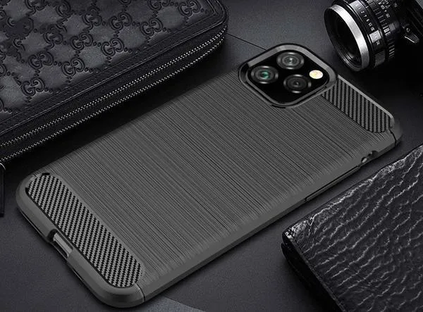 tech-protect-tpucarbon-etui-do-iphone-11-pro-max-black-funkcje-pochlanianie-wstrzasow