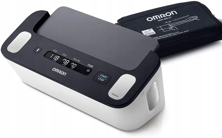 cisnieniomierz-omron-complete-ekg-bluetooth-app-obwod-ramienia-22-42-cm