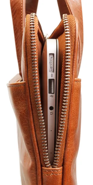 dbramante-torba-case-silkeborg-13-dark-tan-kod-producenta-si13gtdt3064