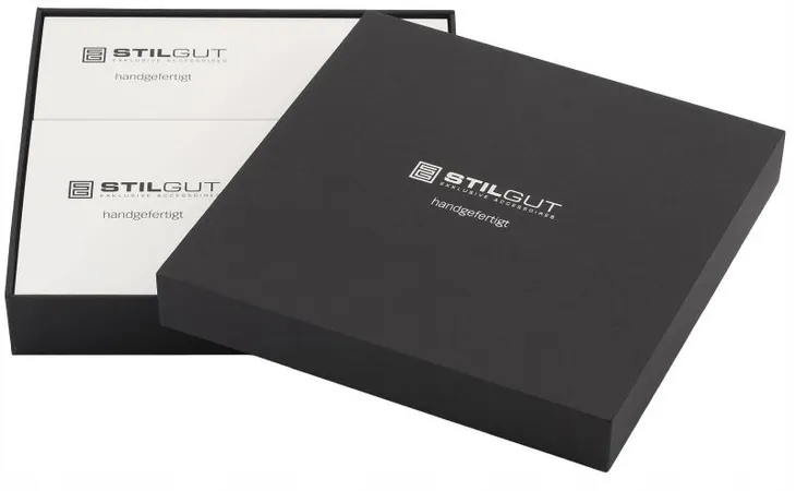 stilgut-smartwallet-torebka-2w1-cechy-dodatkowe-kieszonka-na-telefon