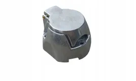 gniazdo-7-12v-aluminiowe-kontakty-skrecane-kwadratowe