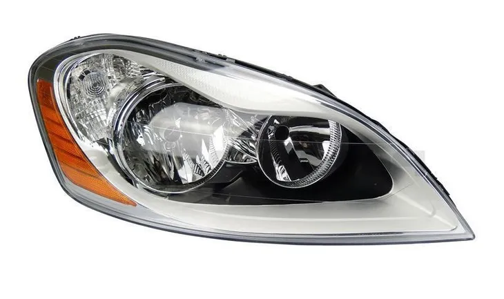 reflektor-volvo-xc-60-08-13-p-waga-z-opakowaniem-3-44-kg