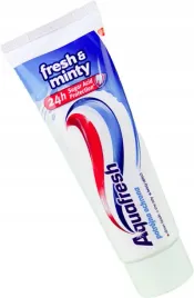 aquafresh-pasta-do-zebow-75-ml-fresh-and-minty