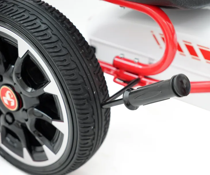 gokart-na-pedaly-abarth-red-stan-nowy