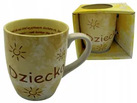kubek-dziecko-z-zyczeniami-w-srodku-pudelko
