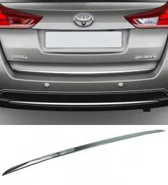 toyota-auris-ii-kombi-listwa-chrom-na-klape