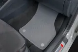 range-rover-iv-2012-dywaniki-popielate-stan-nowy-liczba-elementow-komplety
