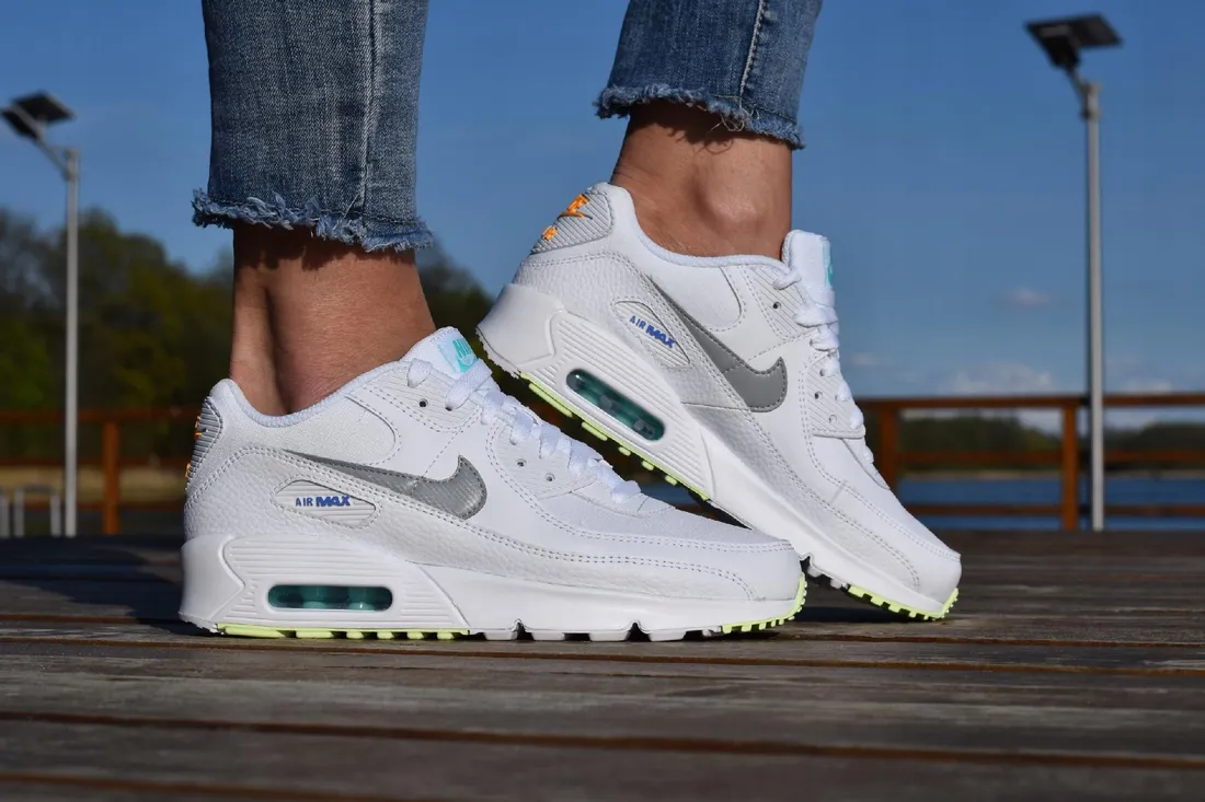 BUTY Damskie NIKE AIR MAX 90 GS CZ5868-100 r.38,5 – 11064485
