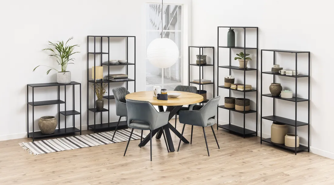 regal-nicklin-black