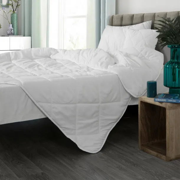 koldra-antyalergiczna-basic-200x220-cm-stan-nowy