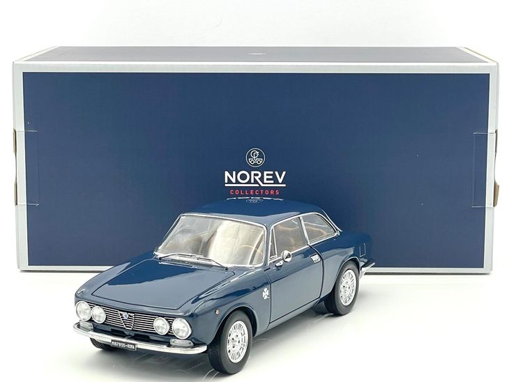 Alfa Romeo 1300 GT Junior Coupe - 1973, dark blue Norev 1:18 - ERLI.pl