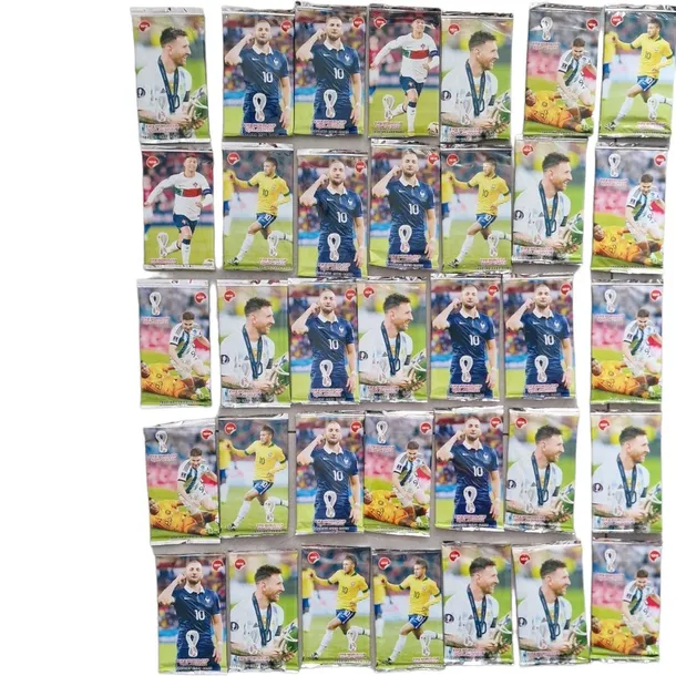 karty-pilkarskie-z-pilkarzami-fifa-288-sztuk-kolekcjonerskie-stan-nowy-material-tkanina