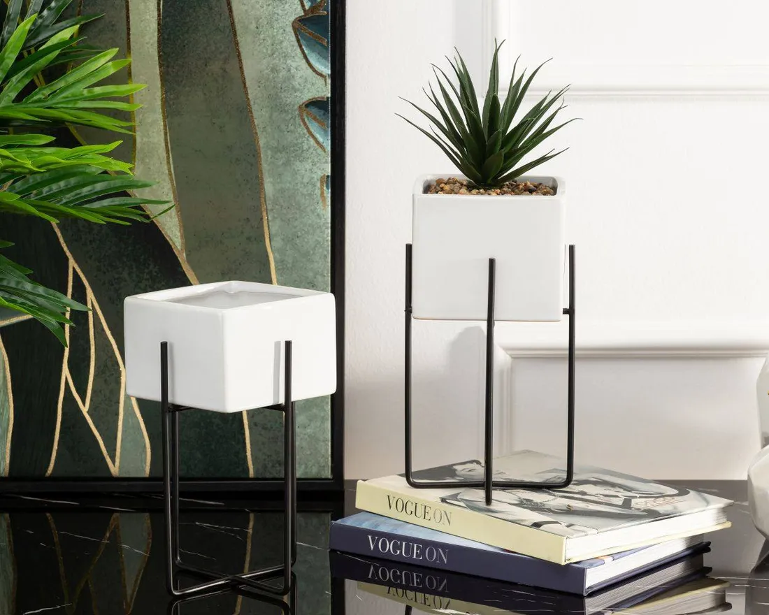 doniczka-mizu-white-black-21-cmby-best-occasionsby-best-occasions