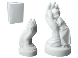 chlopczyk-na-dloni-alabaster-grecki