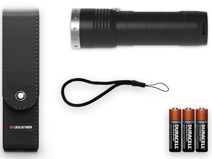 latarka-ledlenser-mt6-waga-400-g-stan-nowy