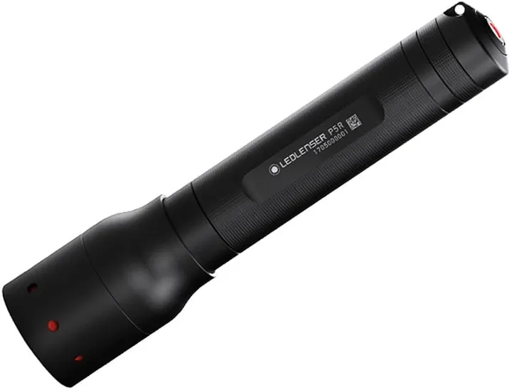 latarka-ledlenser-p5r-waga-700-g