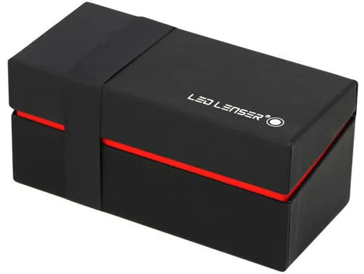 latarka-ledlenser-p5r-waga-700-g