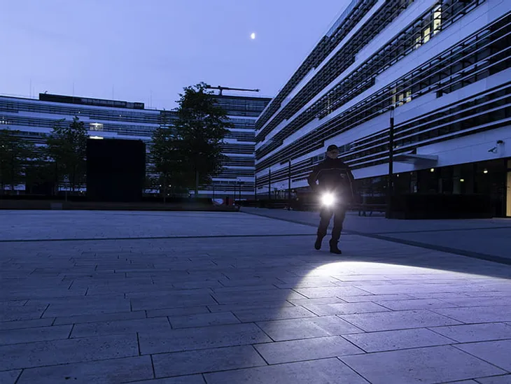 latarka-ledlenser-p5r-waga-700-g