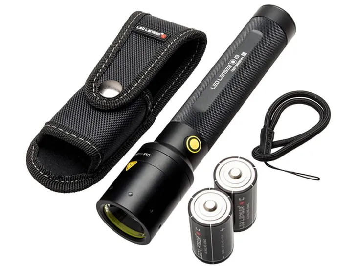 latarka-ledlenser-i9-stan-nowy-waga-500-g