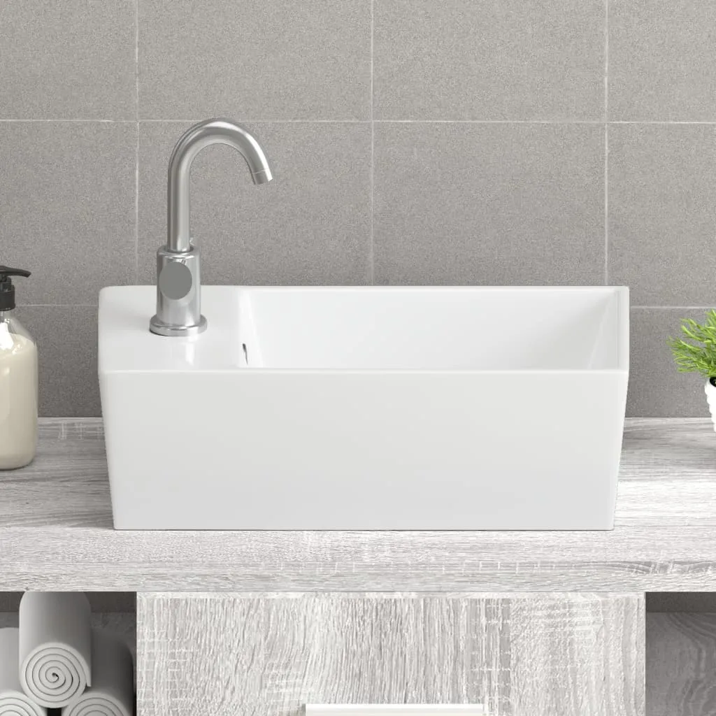 umywalka-biala-48x25x15-cm-ceramiczna-stan-nowy