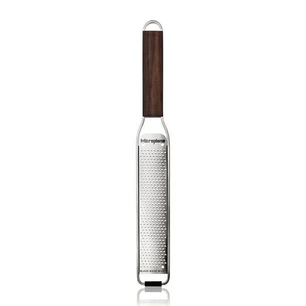 tarka-master-zester-microplane