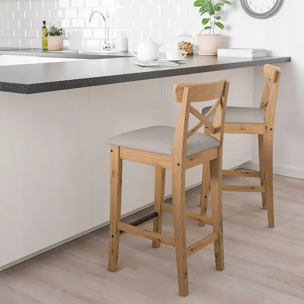 ikea-ingolf-stolek-barowy-bejca-patyna-nolhaga-material-siedziska-tkanina