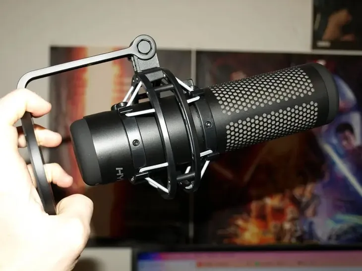 mikrofon-hyperx-quadcast-s-dla-graczy-i-streamerow-kod-producenta-hmiq1s-xx-rg-g-stan-nowy