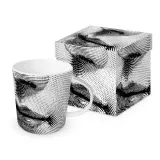 pocalunek-kubek-porcelanowy-w-ozdobnym-pudelku-350-ml
