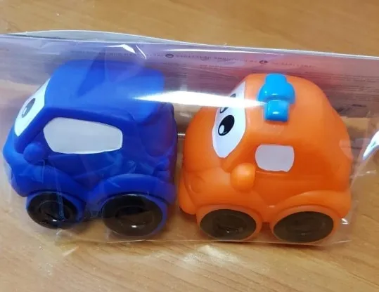 samochody-do-kapieli-2szt-plec-chlopcy-dziewczynki