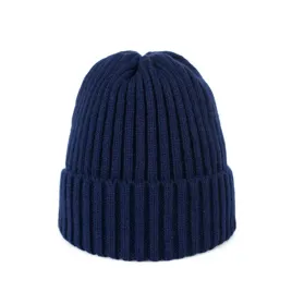 czapka-classic-casual