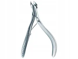 cazki-do-skorek-sally-hansen-travel-cuticle-nipper-do-paznokci