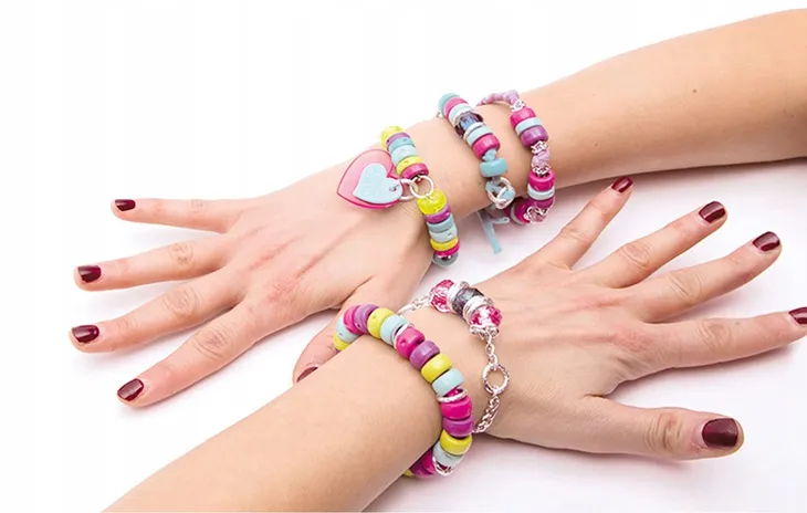crazy-chic-kolorowe-bransoletki-clementoni-material-plastik