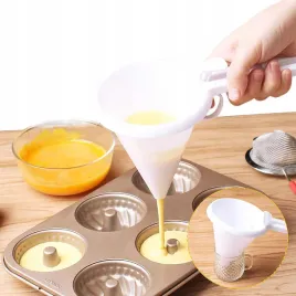 dozownik-porcjoner-do-ciasta-masy-lejek-kuchenny