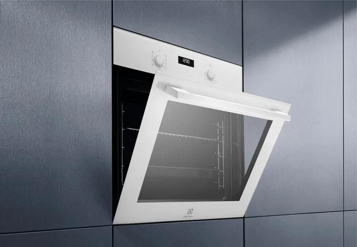 piekarnik-electrolux-eof5c50bv