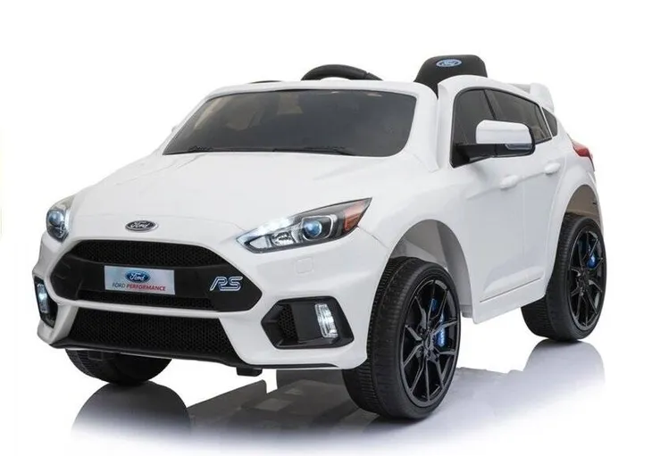 auto-na-akumulator-ford-focus-rs-biale