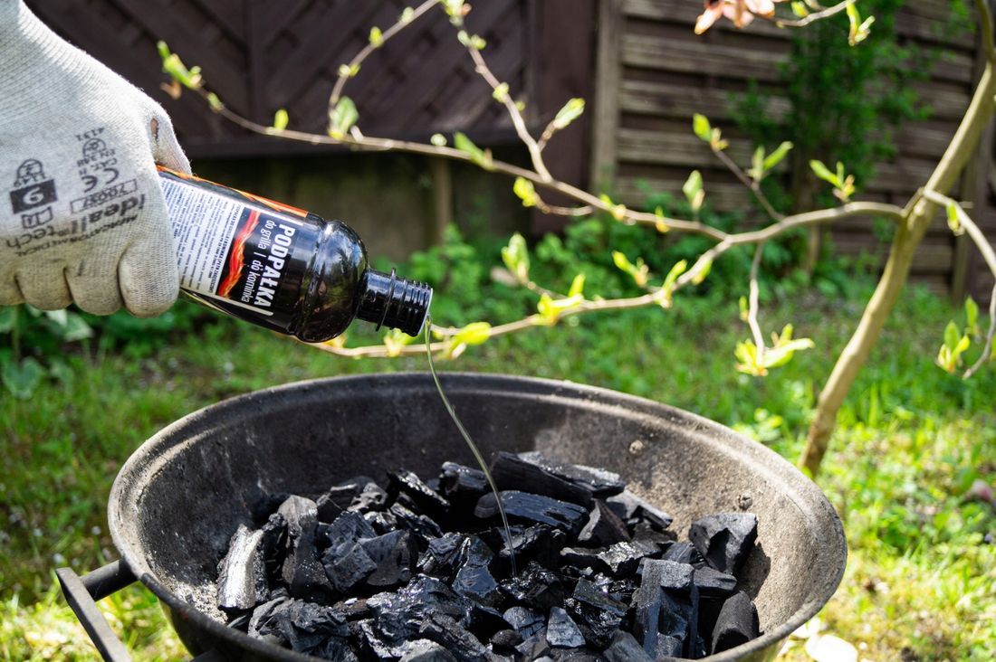 podpalka-do-grilla-rozpalka-do-kominka-pieca-w-plynie-500-ml-stan-nowy