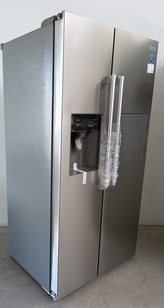 Frigorifero Side-by-Side Midea KS-EIX 516L No Frost, Inverter, Distributore Acqua E Ghiaccio, Classe E