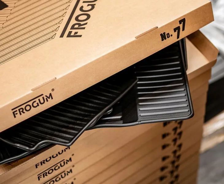 dywaniki-samochodowe-77-kpl-producent-frogum